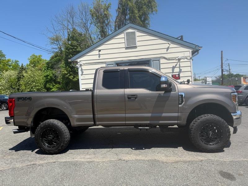 Ford F-250 SD  2018