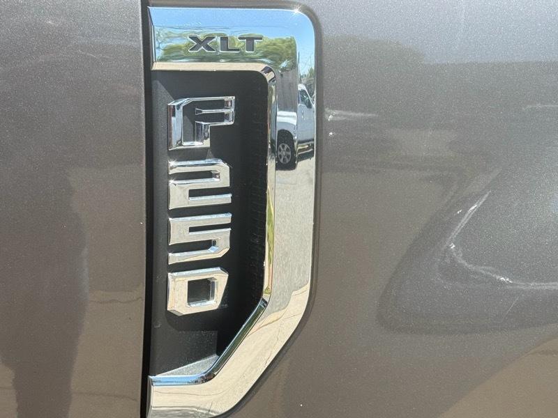 Ford F-250 SD  2018