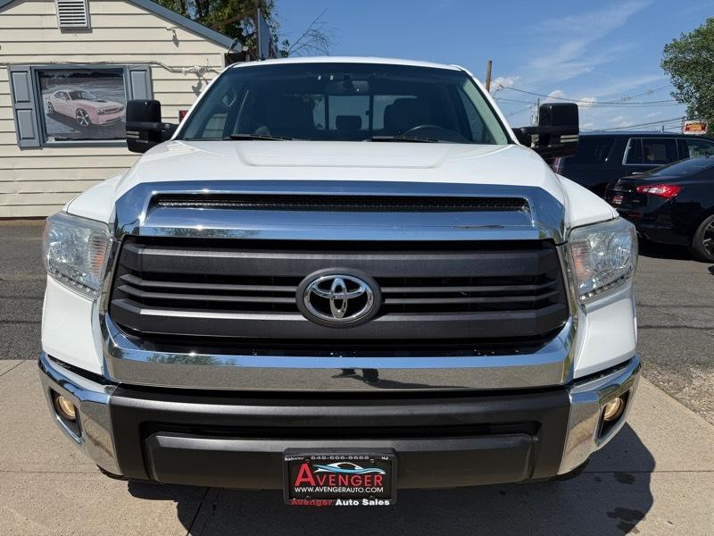 Toyota Tundra  2015