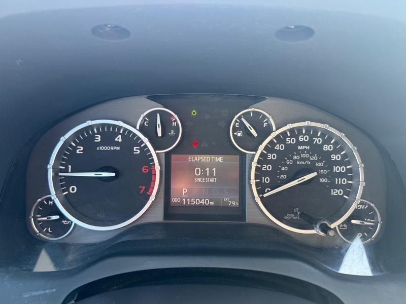 Toyota Tundra  2015