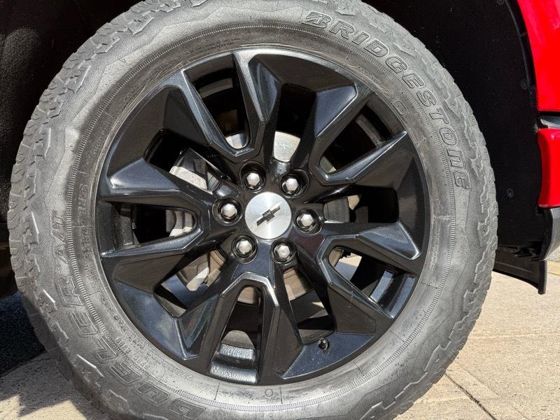 Chevrolet Silverado 1500  2021