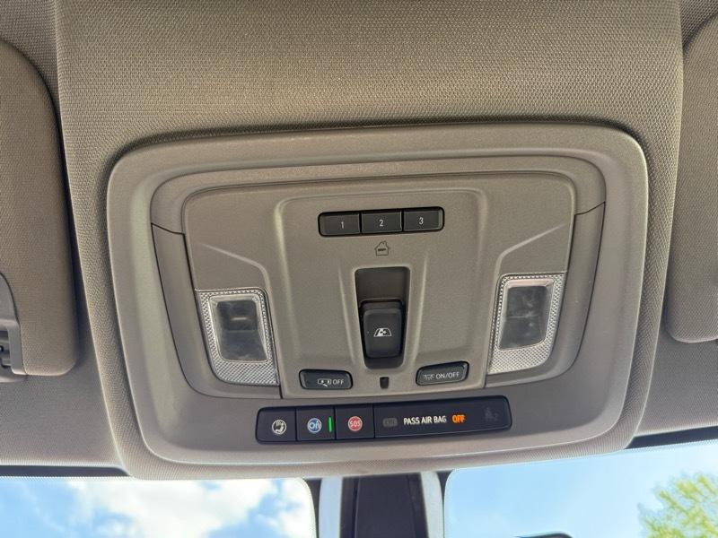 Chevrolet Silverado 1500  2021