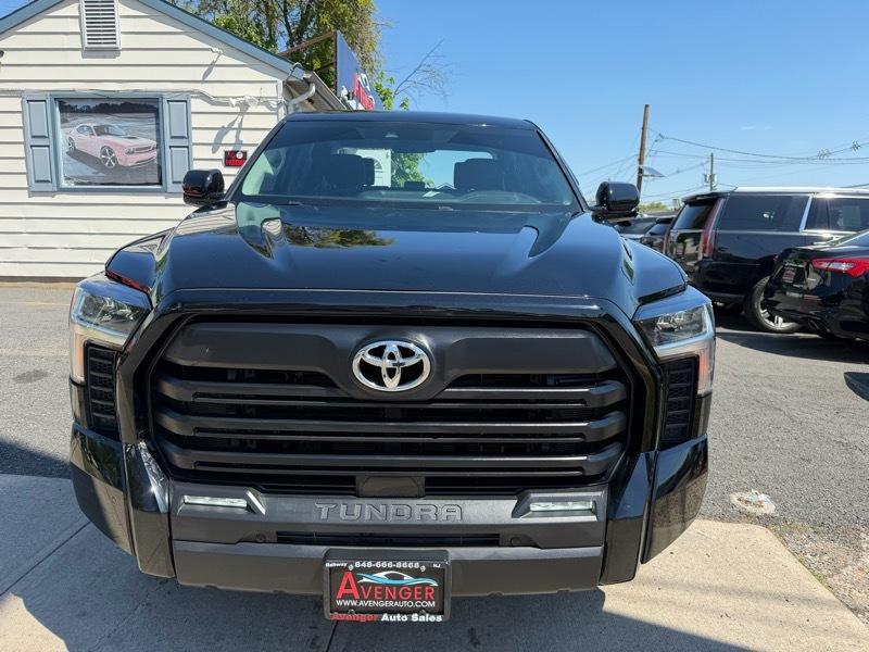 Toyota Tundra SR5 CrewMax 4WD 2024