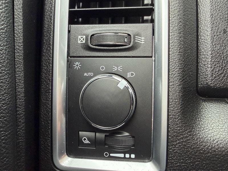 RAM 1500  2021