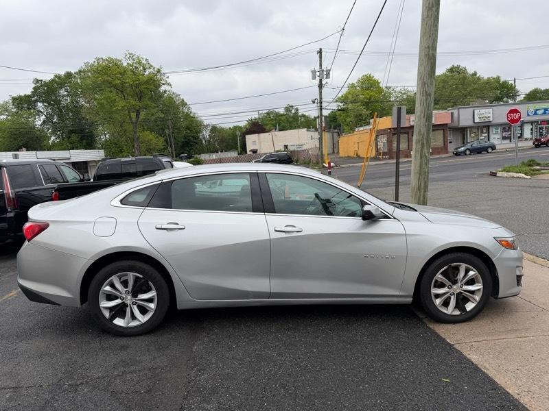 Chevrolet Malibu LT 4D Sedan 2022