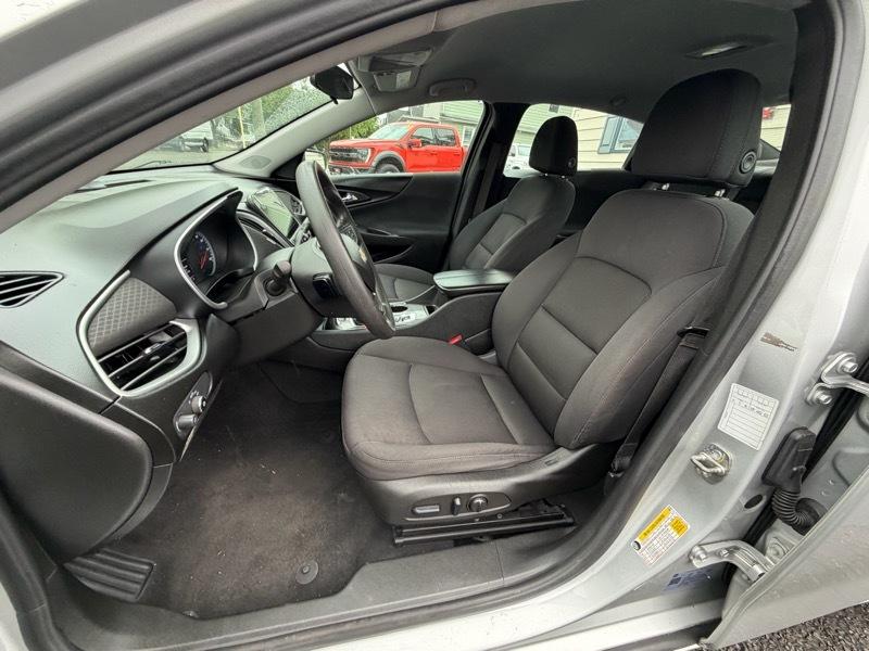 Chevrolet Malibu LT 4D Sedan 2022