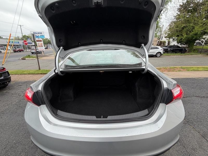 Chevrolet Malibu LT 4D Sedan 2022