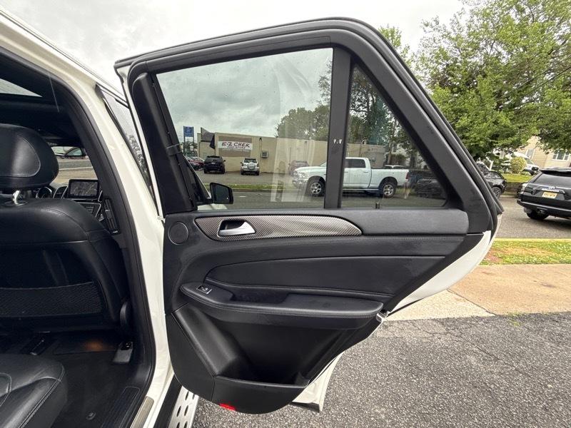 Mercedes-Benz GLE AMG GLE43 4D SAV 2019