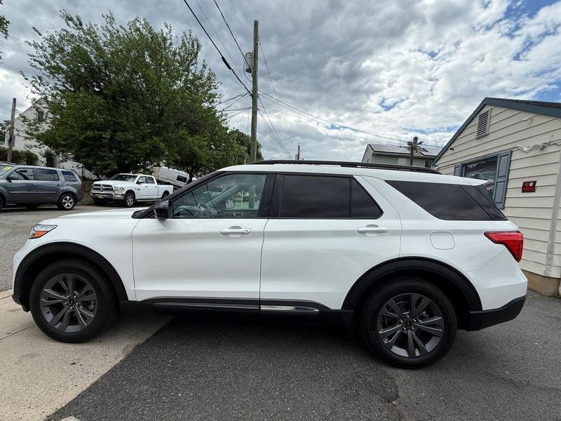 Ford Explorer XLT AWD 2023