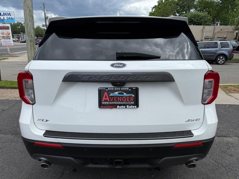 Ford Explorer XLT AWD 2023