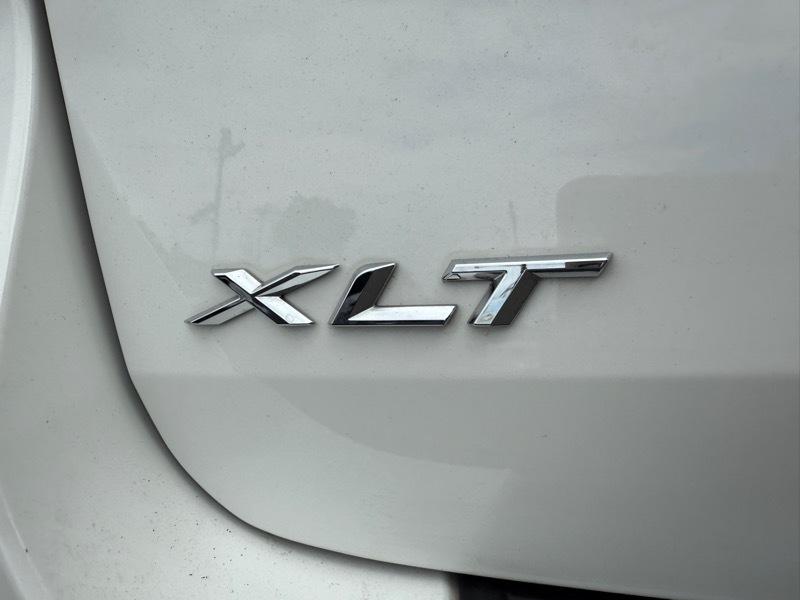 Ford Explorer XLT AWD 2023