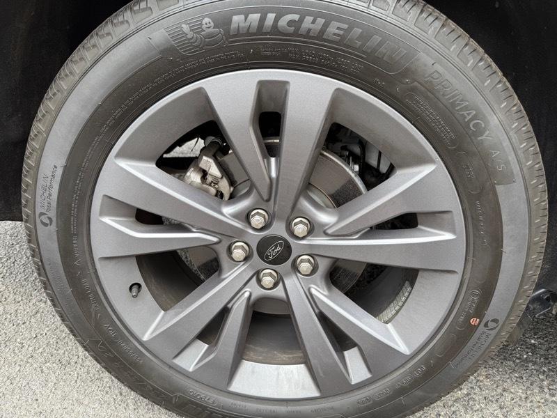 Ford Explorer XLT AWD 2023