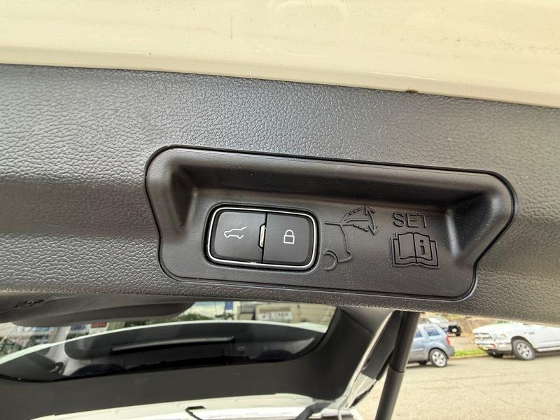 Ford Explorer XLT AWD 2023
