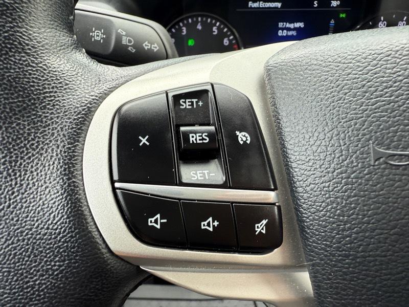 Ford Explorer XLT AWD 2023