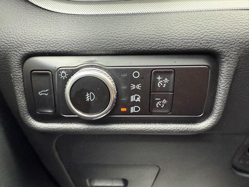 Ford Explorer XLT AWD 2023