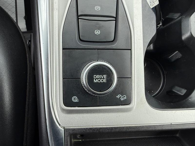 Ford Explorer XLT AWD 2023