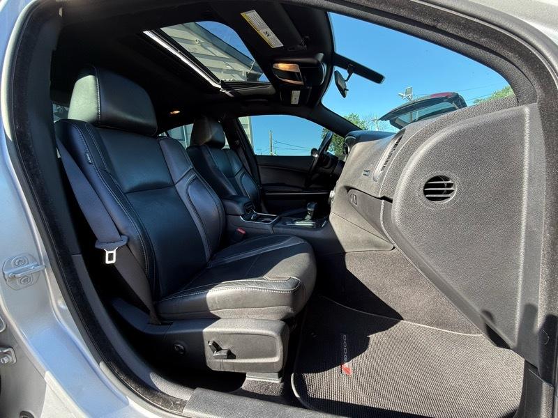 Dodge Charger SXT Plus 2019