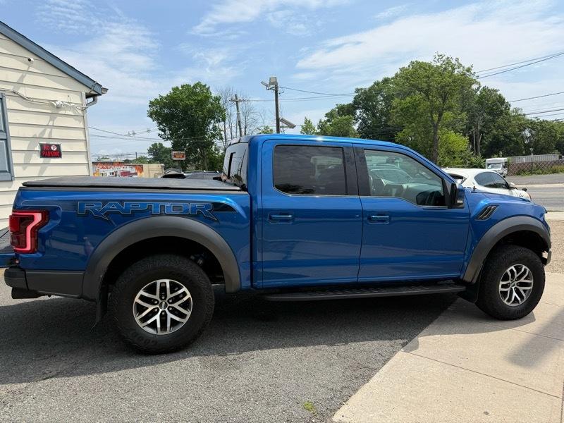 Ford F-150 Raptor SuperCrew 4WD 2017