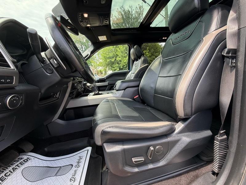 Ford F-150 Raptor SuperCrew 4WD 2017