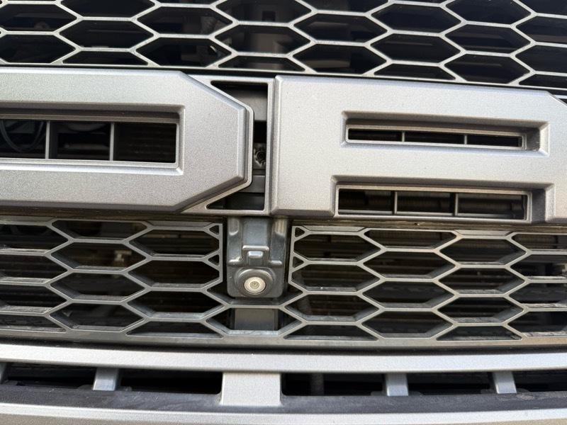 Ford F-150 Raptor SuperCrew 4WD 2017