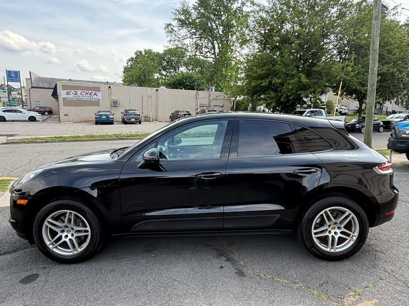 Porsche Macan AWD 4dr Turbo 2021