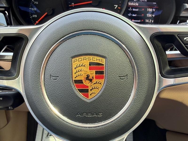 Porsche Macan AWD 4dr Turbo 2021