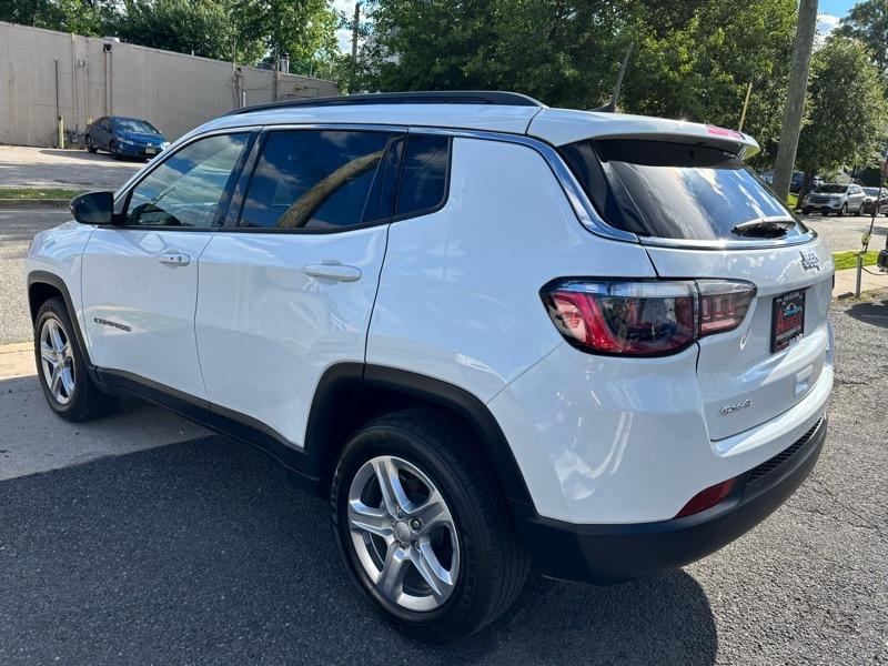 Jeep Compass Latitude 4D SUV 4WD 2023