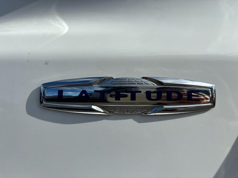Jeep Compass Latitude 4D SUV 4WD 2023