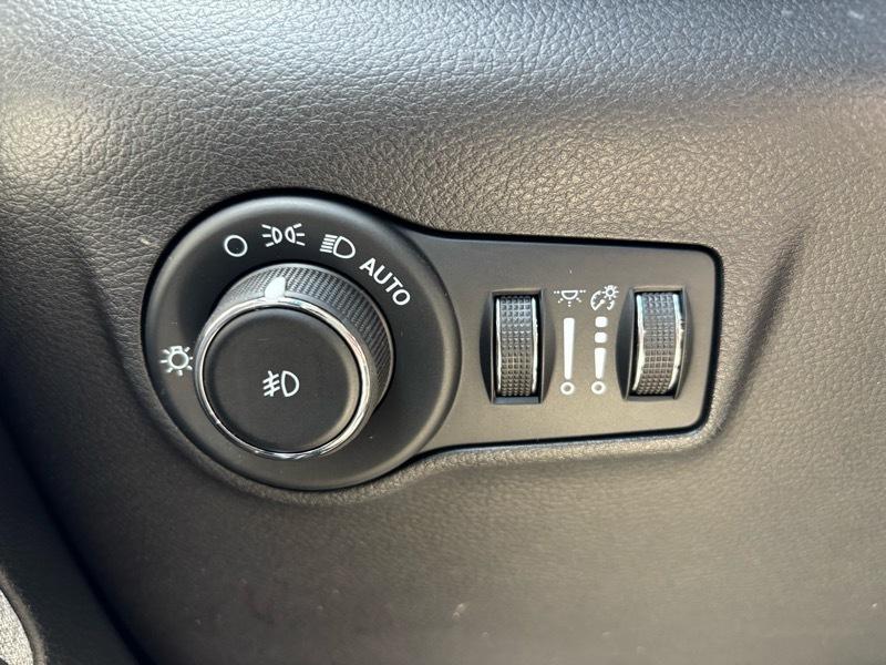 Jeep Compass Latitude 4D SUV 4WD 2023