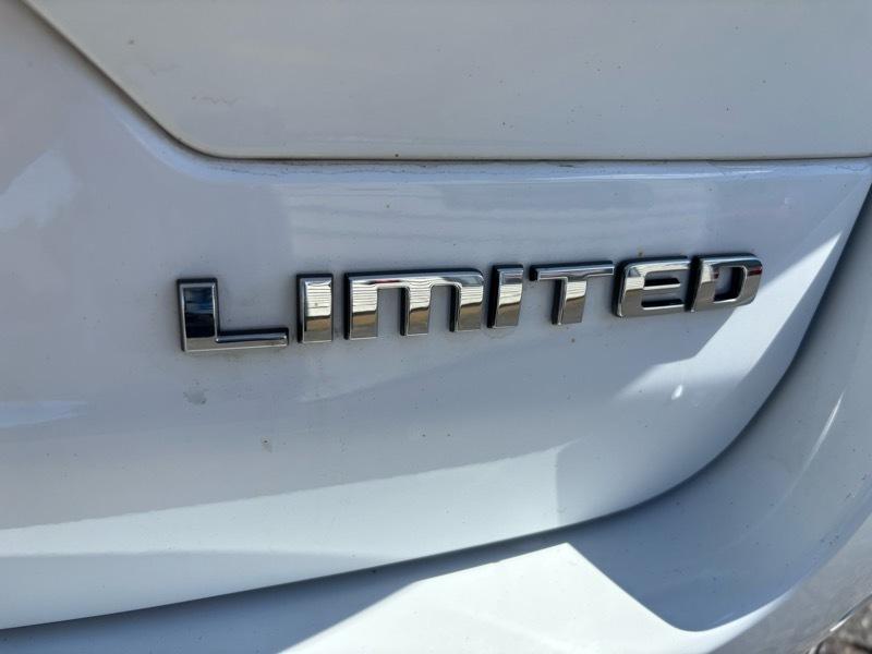 Jeep Grand Cherokee Limited 4D SUV 4WD 2023
