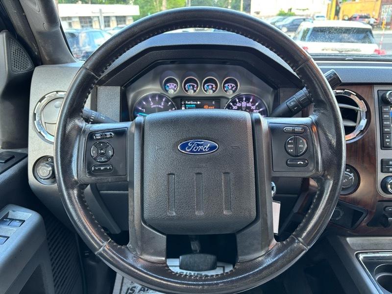 Ford F-350 SD Lariat Crew Cab Long Bed 4WD 2012