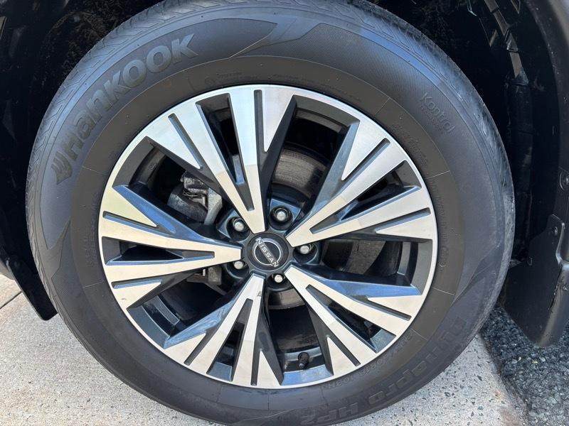 Nissan Rogue SV AWD 2023
