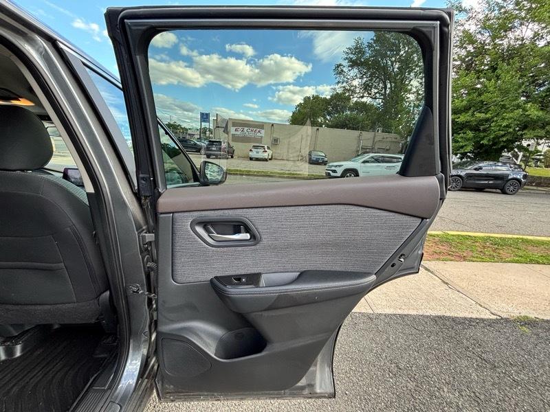 Nissan Rogue SV AWD 2023