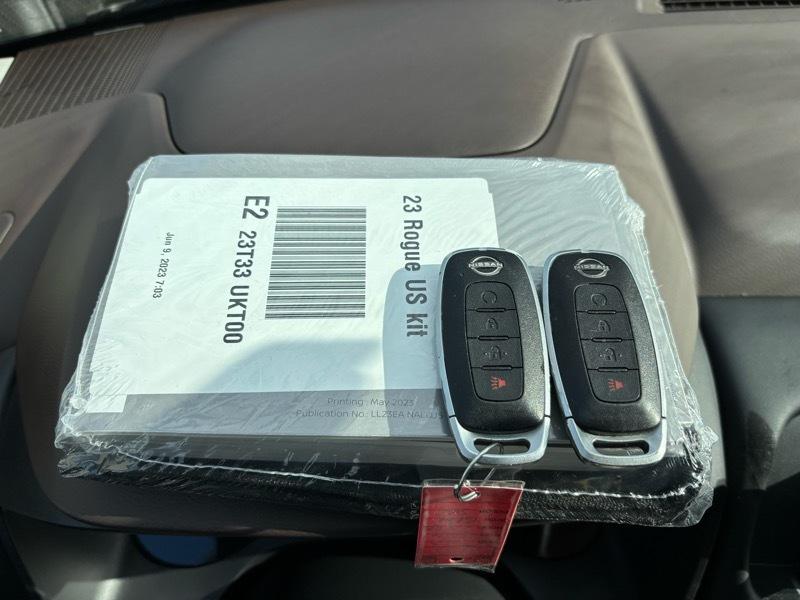 Nissan Rogue SV AWD 2023