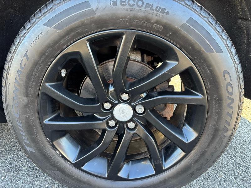 Land Rover Discovery Sport  2017