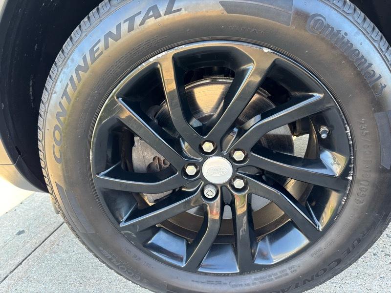 Land Rover Discovery Sport  2017