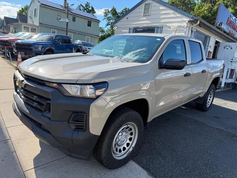 Chevrolet Colorado W/T Crew Cab 2WD SWB 2023