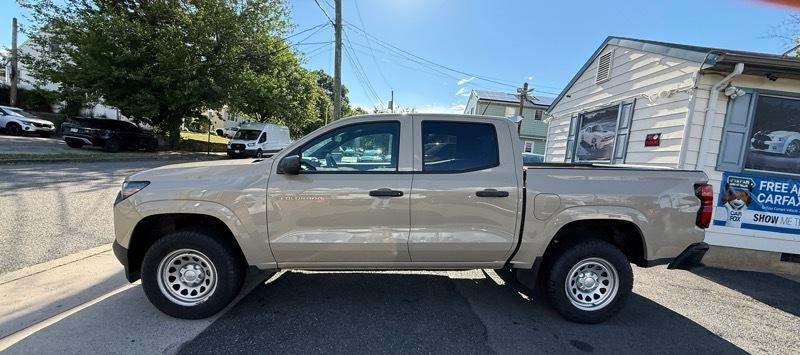 Chevrolet Colorado W/T Crew Cab 2WD SWB 2023