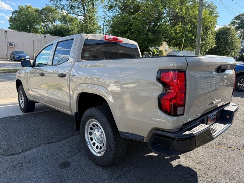 Chevrolet Colorado W/T Crew Cab 2WD SWB 2023