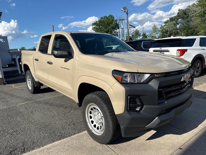 Chevrolet Colorado W/T Crew Cab 2WD SWB 2023