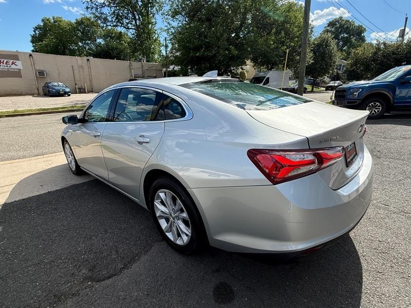 Chevrolet Malibu 4dr Sdn LT Platinum Edition 2022
