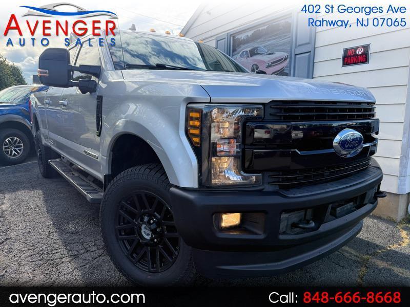 2019 Ford F-350 SD Super Duty F-350 Lariat Crew Cab Medium Bed