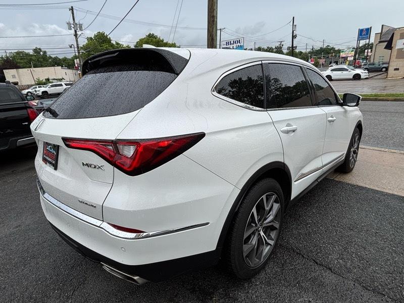 Acura MDX SH-AWD 4D SUV w/Tech 2024