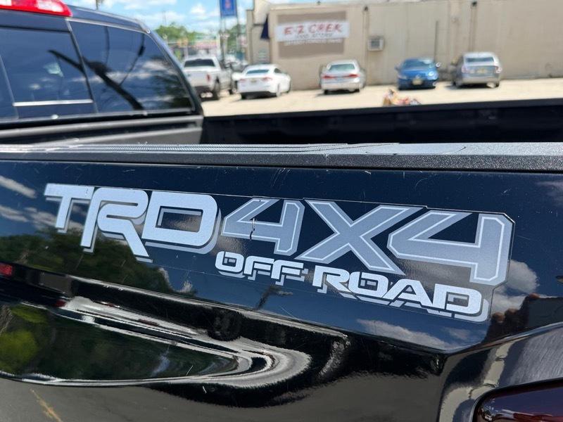 Toyota Tundra SR5 5.7L V8 Double Cab 4WD 2018