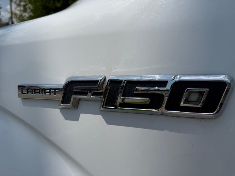 Ford F-150 Lariat SuperCrew 4WD 2011