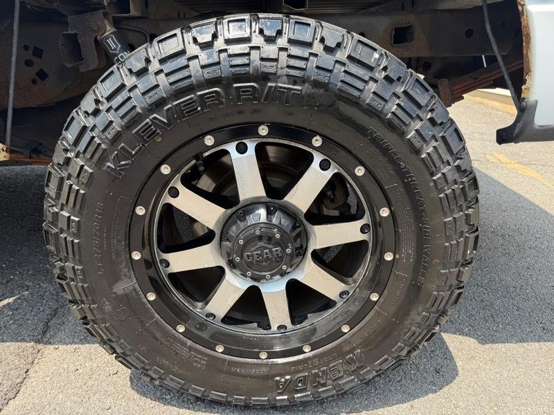 Ford F-150 Lariat SuperCrew 4WD 2011