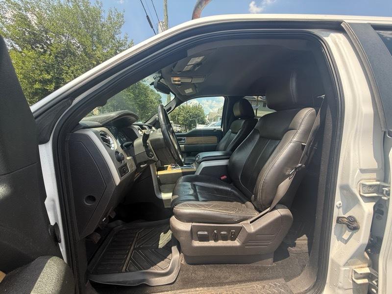 Ford F-150 Lariat SuperCrew 4WD 2011
