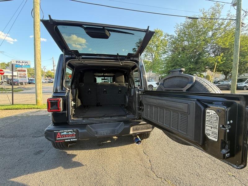 Jeep Wrangler Unlimited Willys Sport 4x4 2021
