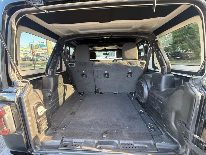 Jeep Wrangler Unlimited Willys Sport 4x4 2021