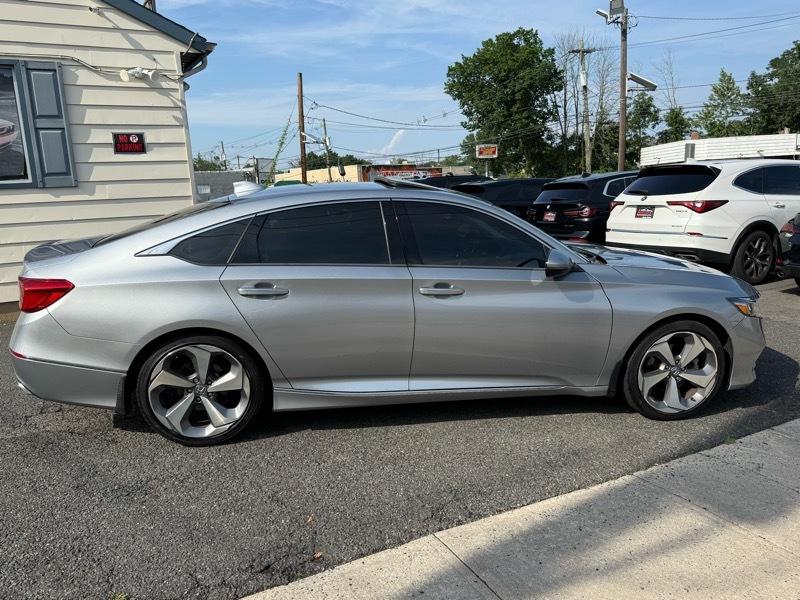 Honda Accord  2019